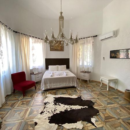 Alacati Albatross Hotel 외부 사진