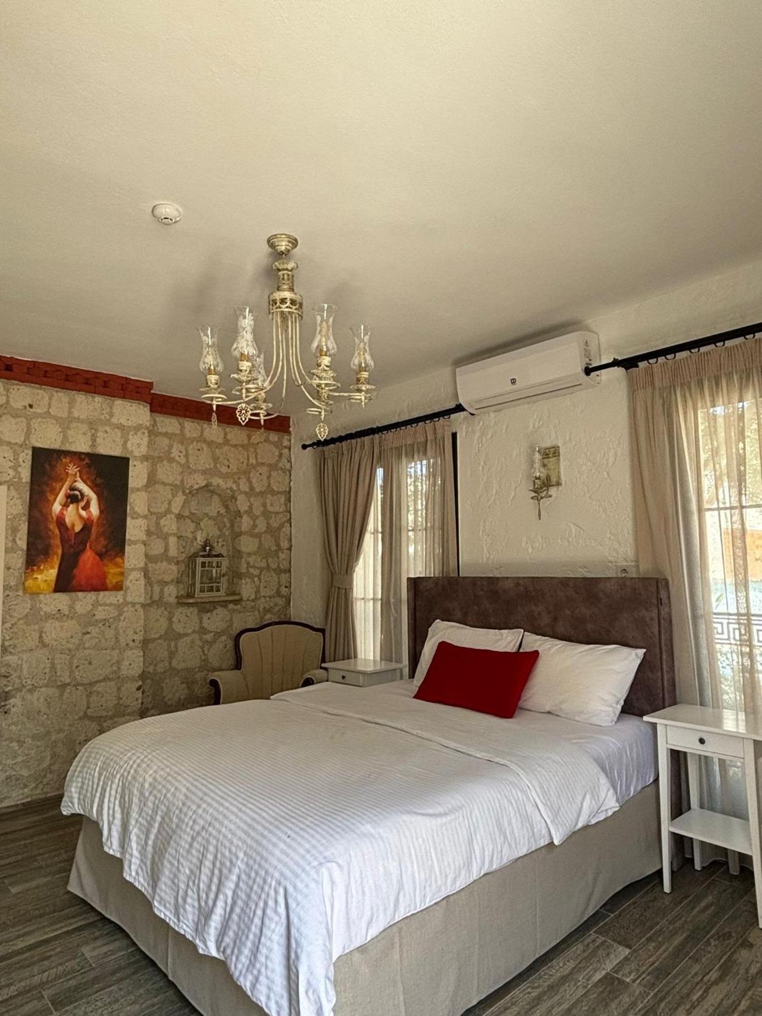 Alacati Albatross Hotel 외부 사진